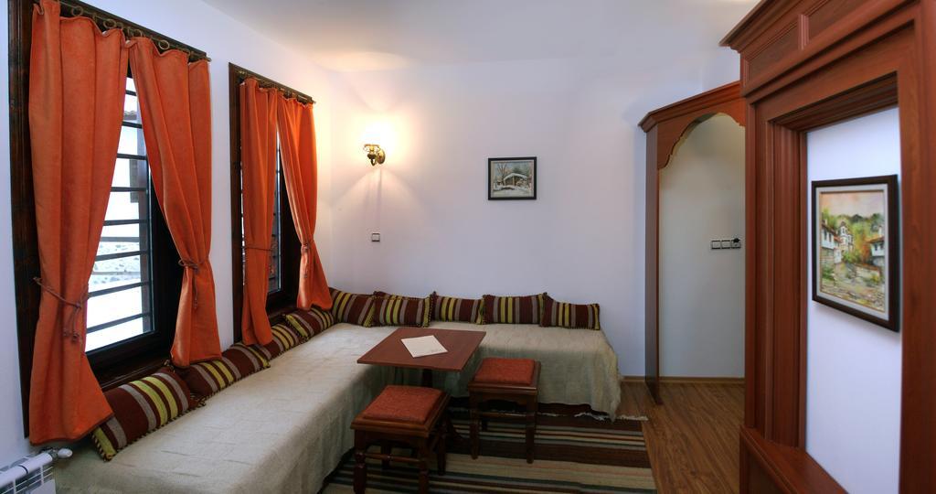 Alexandrov'S Houses Hotel Zlatograd Buitenkant foto