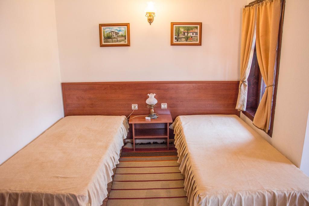Alexandrov'S Houses Hotel Zlatograd Buitenkant foto