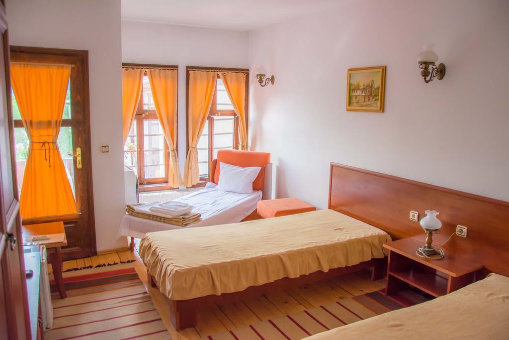 Alexandrov'S Houses Hotel Zlatograd Buitenkant foto